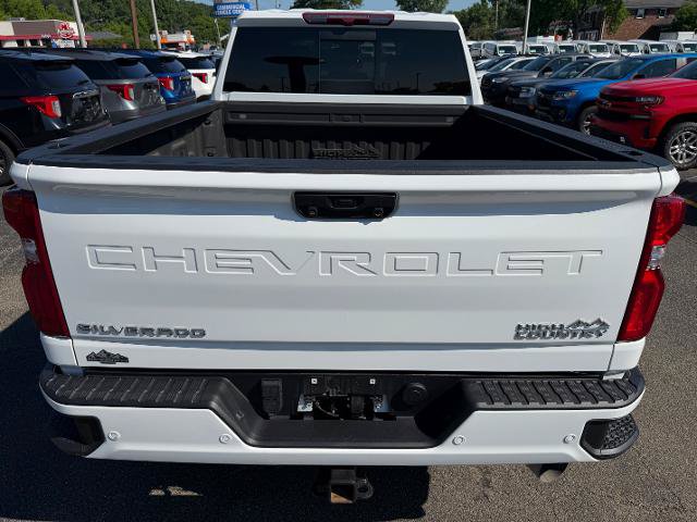 Used 2024 Chevrolet Silverado 2500 High Country AWD/4WD image 6