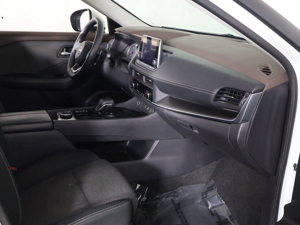 Used 2023 Nissan Rogue SV AWD/4WD image 21