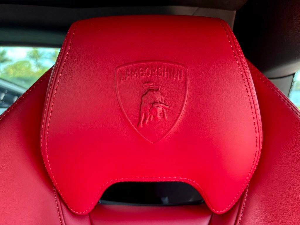 Used 2016 Lamborghini Huracan LP 580-2 image 25