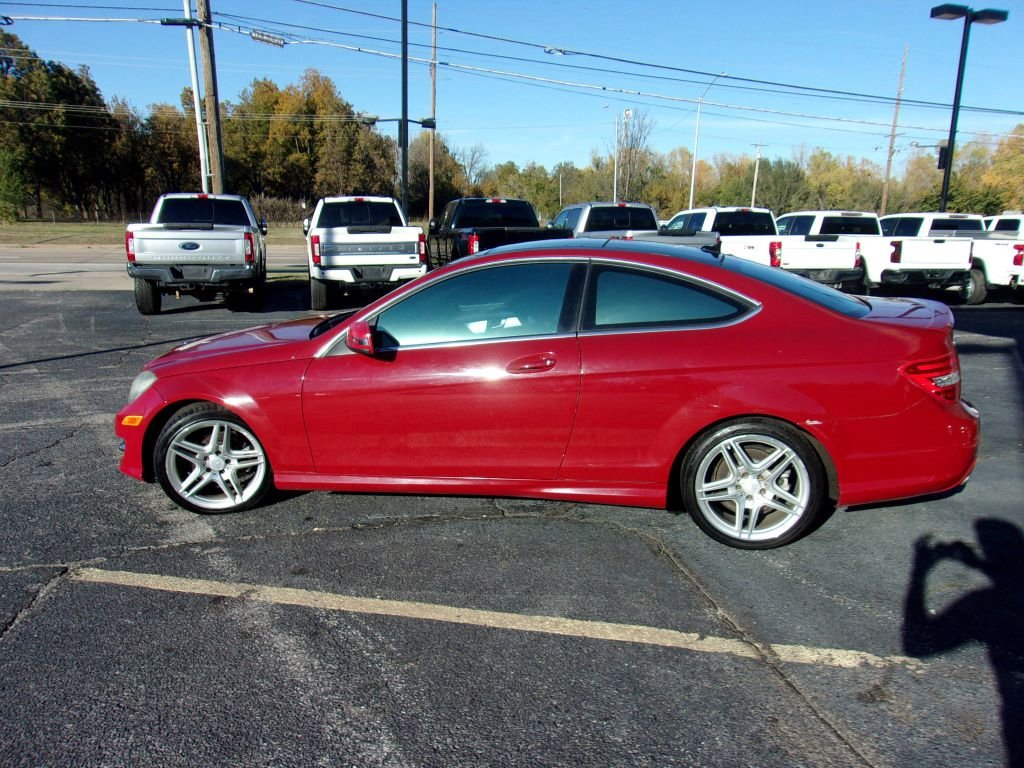 Used 2014 Mercedes-Benz C 250 Coupe image 2