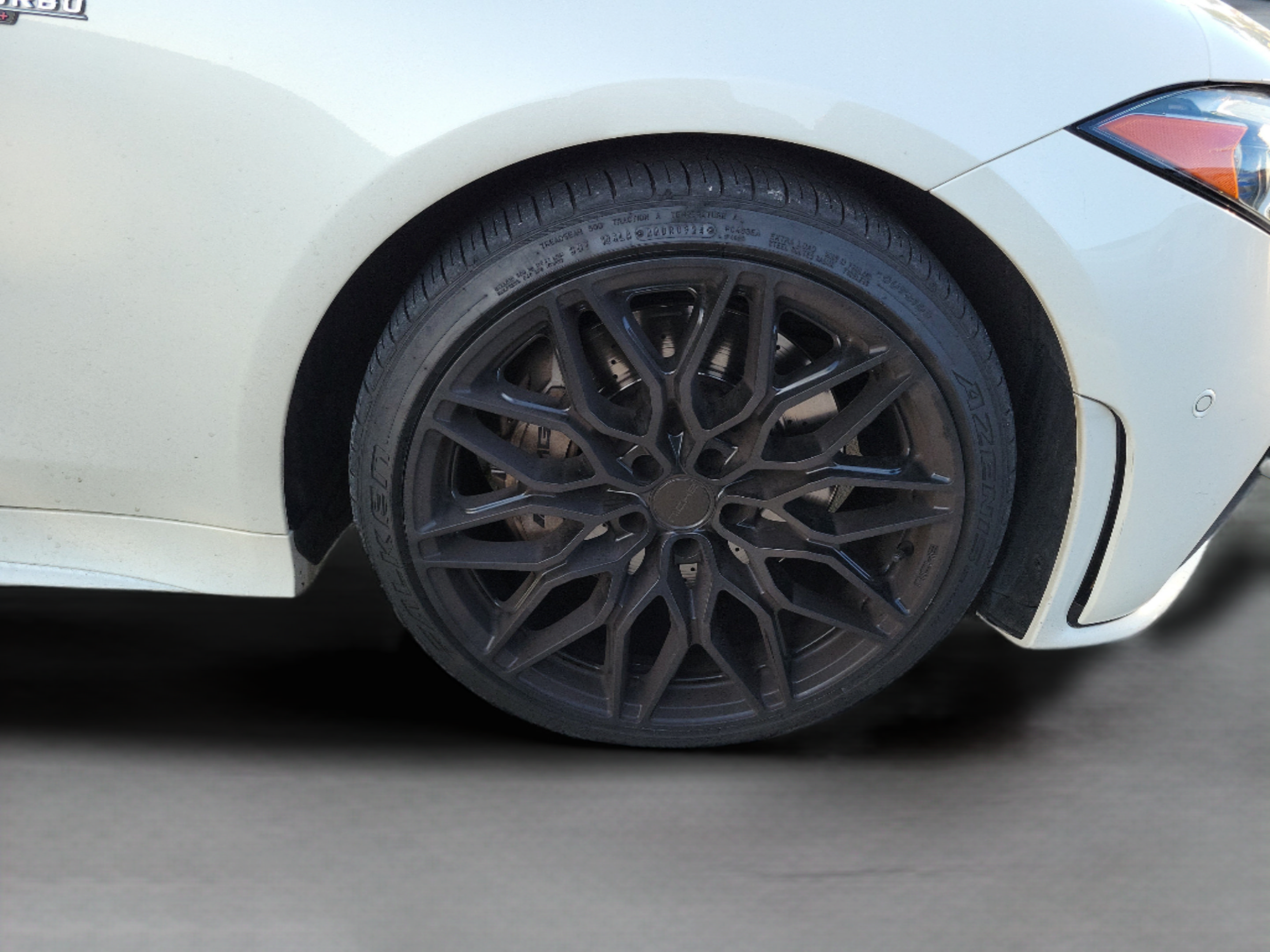 Used 2020 Mercedes-Benz CLS 53 AMG 4MATIC w/ Driver Assistance Package image 28