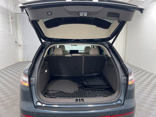 Certified 2023 Lincoln Nautilus Reserve AWD/4WD image 8
