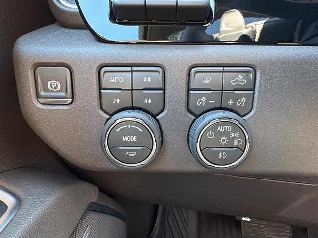 New 2026 Chevrolet Silverado 1500 LTZ w/ LTZ Premium Package image 20