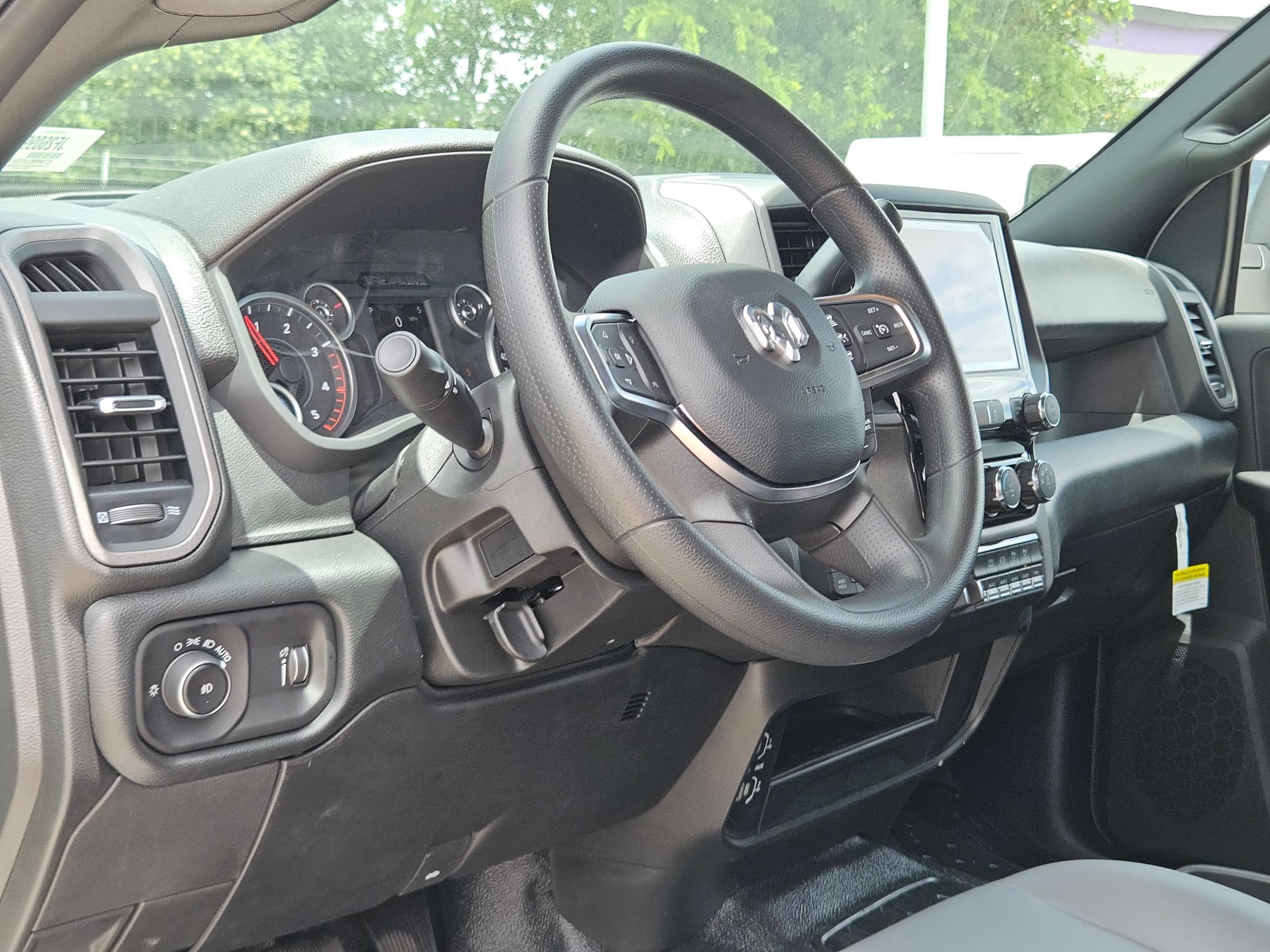 New 2026 RAM 3500 Tradesman AWD/4WD image 10