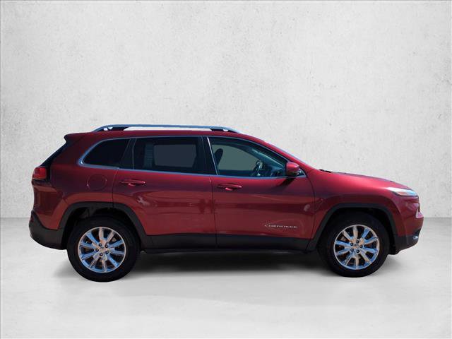 Used 2015 Jeep Cherokee Latitude video 4