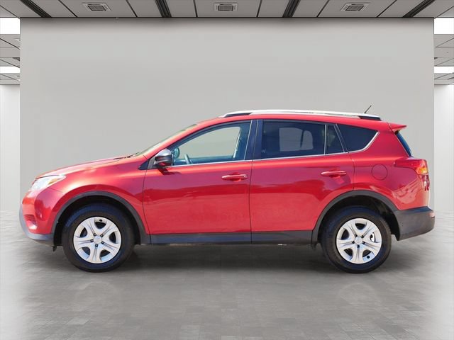 Used 2014 Toyota RAV4 LE AWD/4WD image 3
