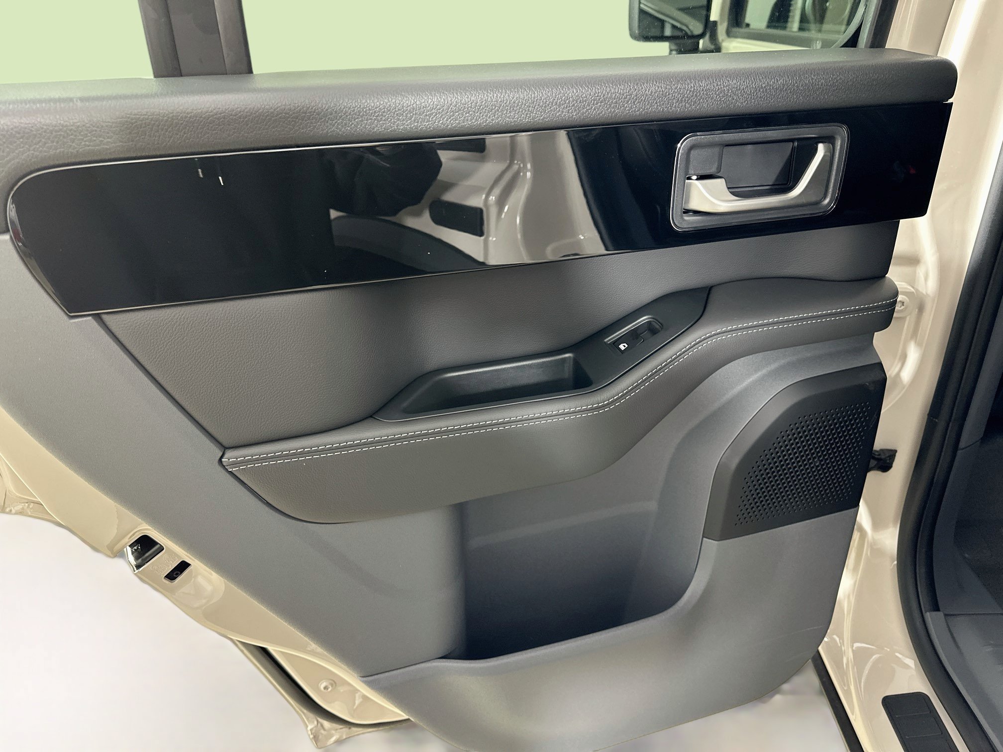 New 2026 INEOS Grenadier Station Wagon AWD/4WD image 37