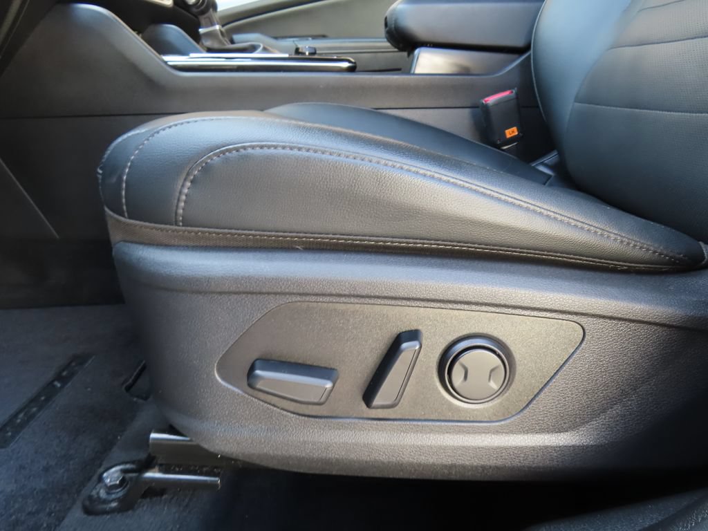 Certified 2024 Kia Sportage SX AWD/4WD image 9