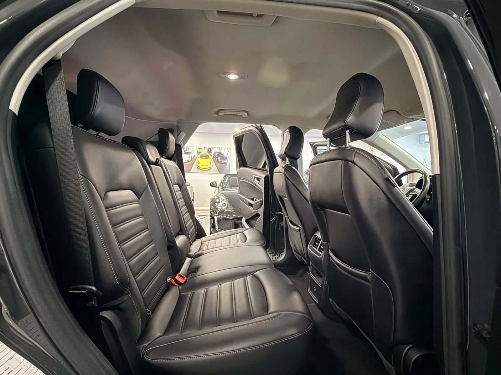 Used 2021 Ford Edge SEL FWD image 18