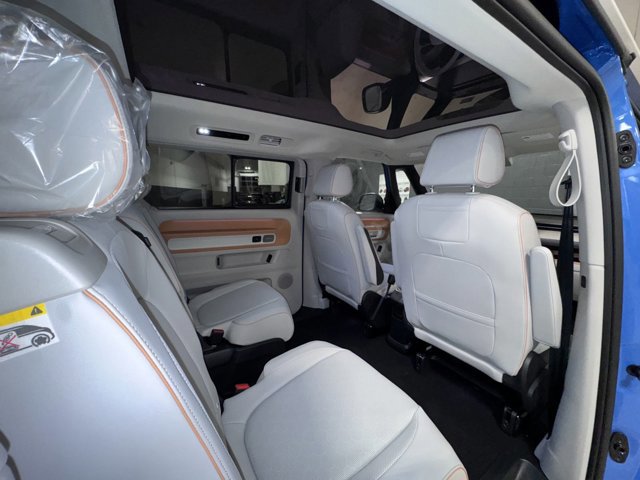 New 2025 Volkswagen ID. Buzz 1st Edition image 29