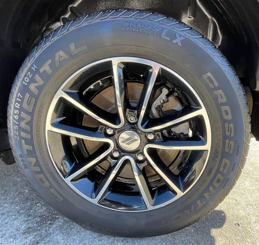 Used 2018 Dodge Journey SXT w/ Connectivity Group FWD image 13