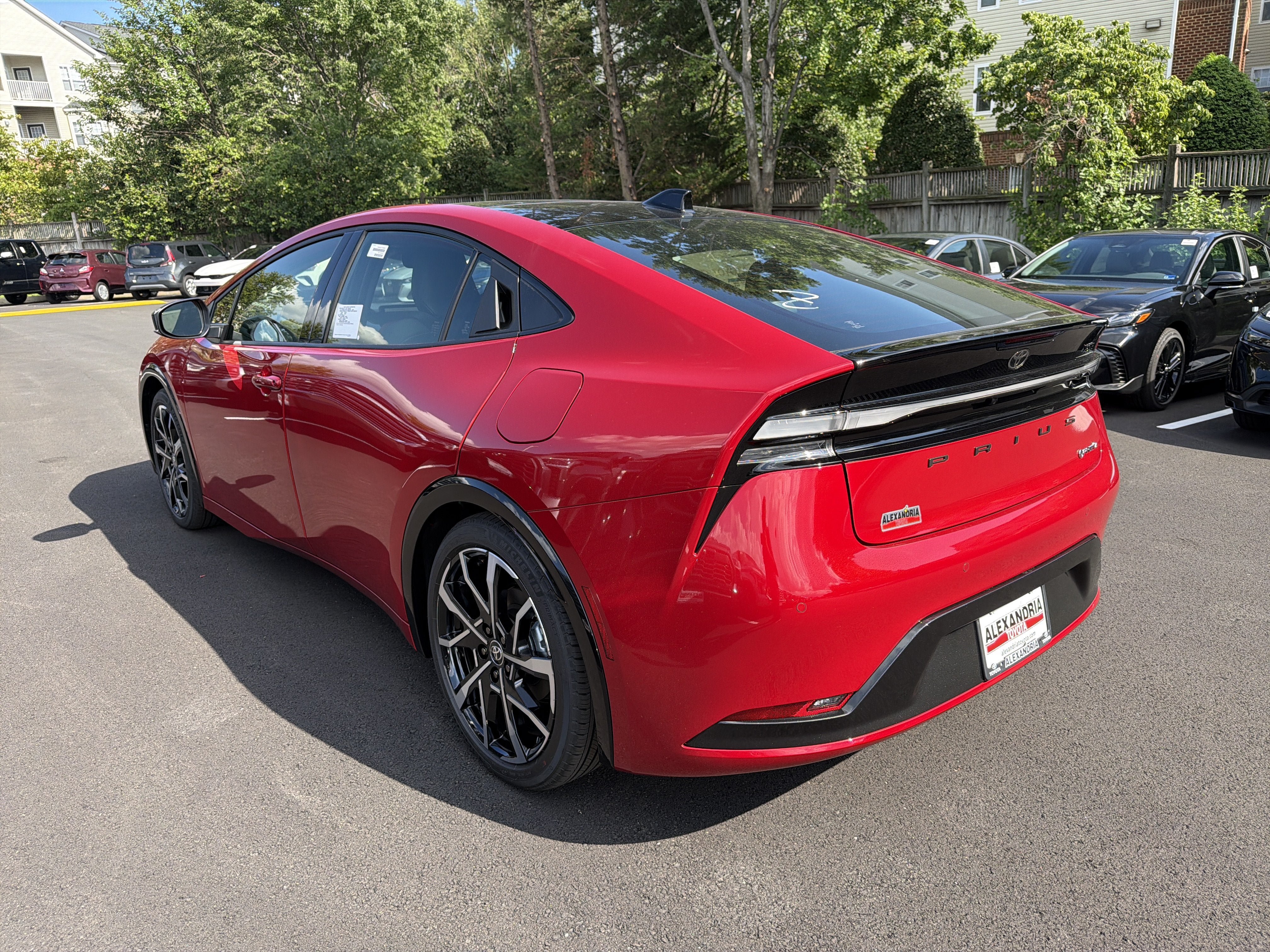 New 2026 Toyota Prius Plug-In Hybrid FWD image 6