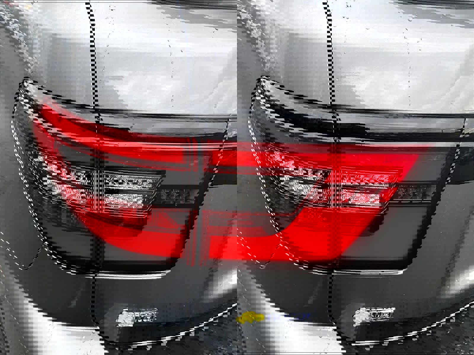 Used 2022 Nissan Armada SL w/ Midnight Edition Package image 33