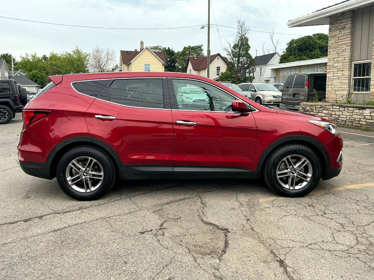 Used 2018 Hyundai Santa Fe Sport image 2