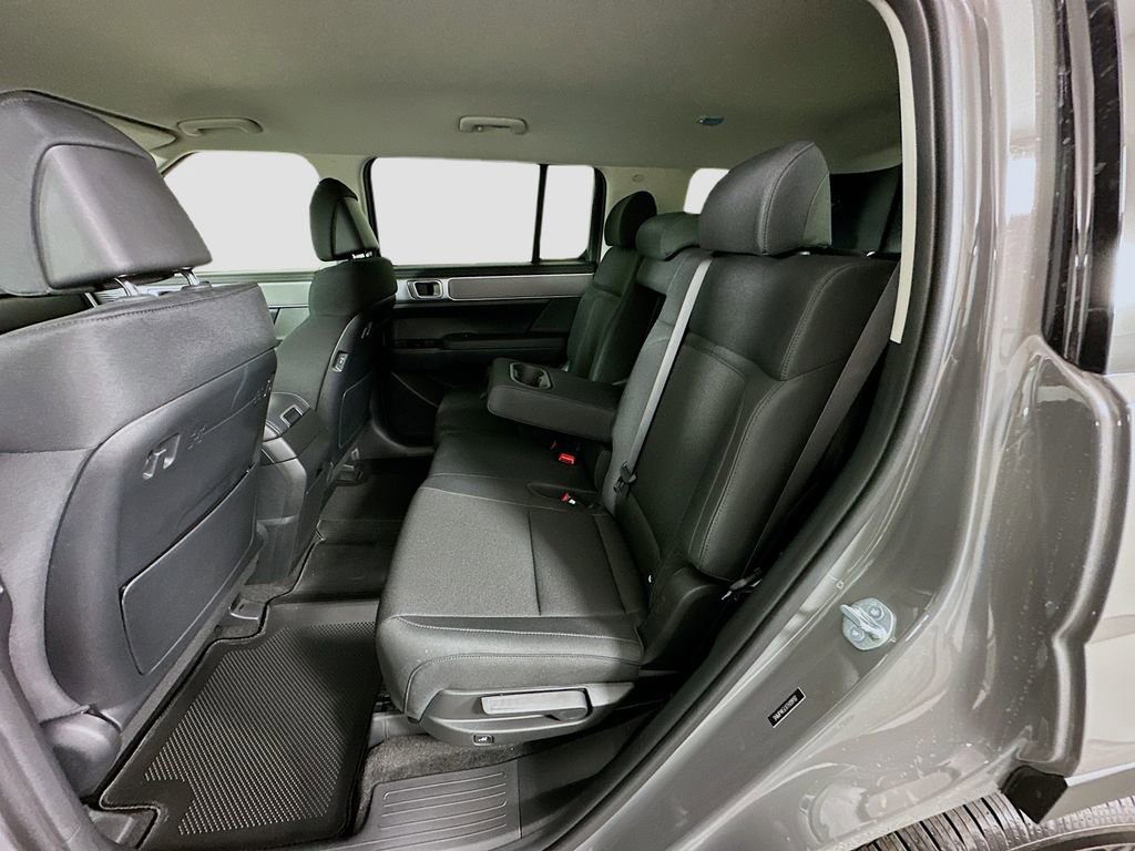 New 2026 Hyundai Santa Fe SE image 16