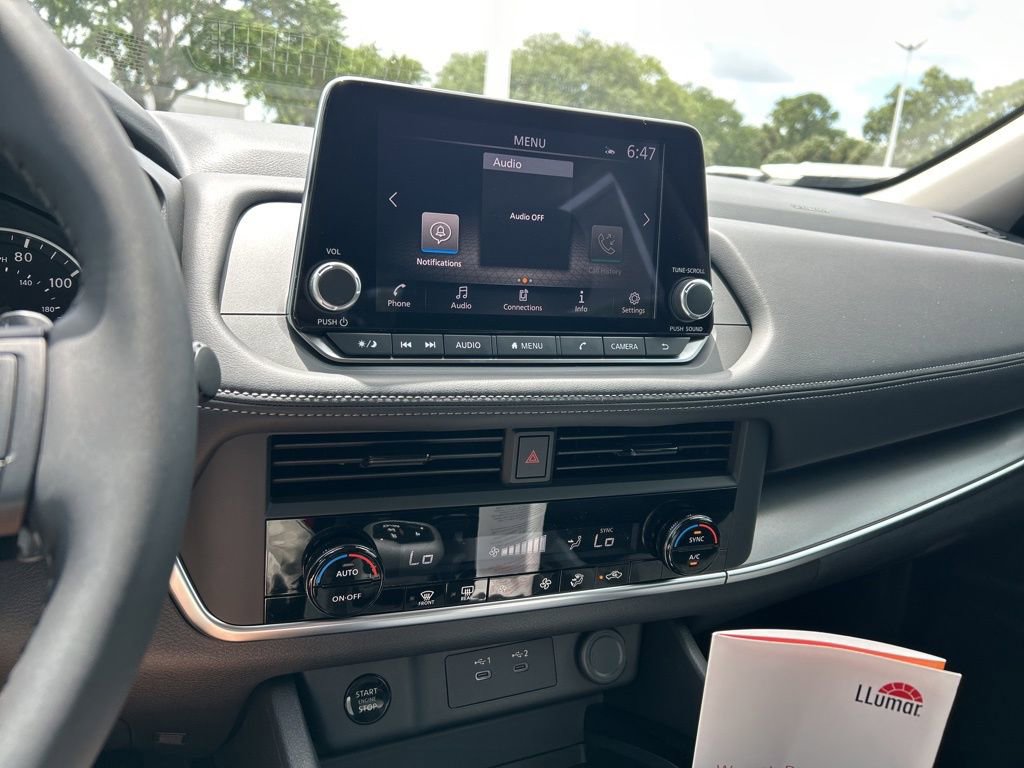 New 2026 Nissan Rogue SV image 31