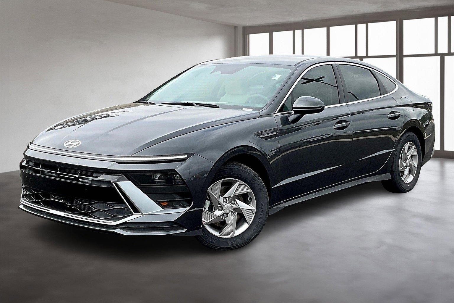 New 2025 Hyundai Sonata SE image 2