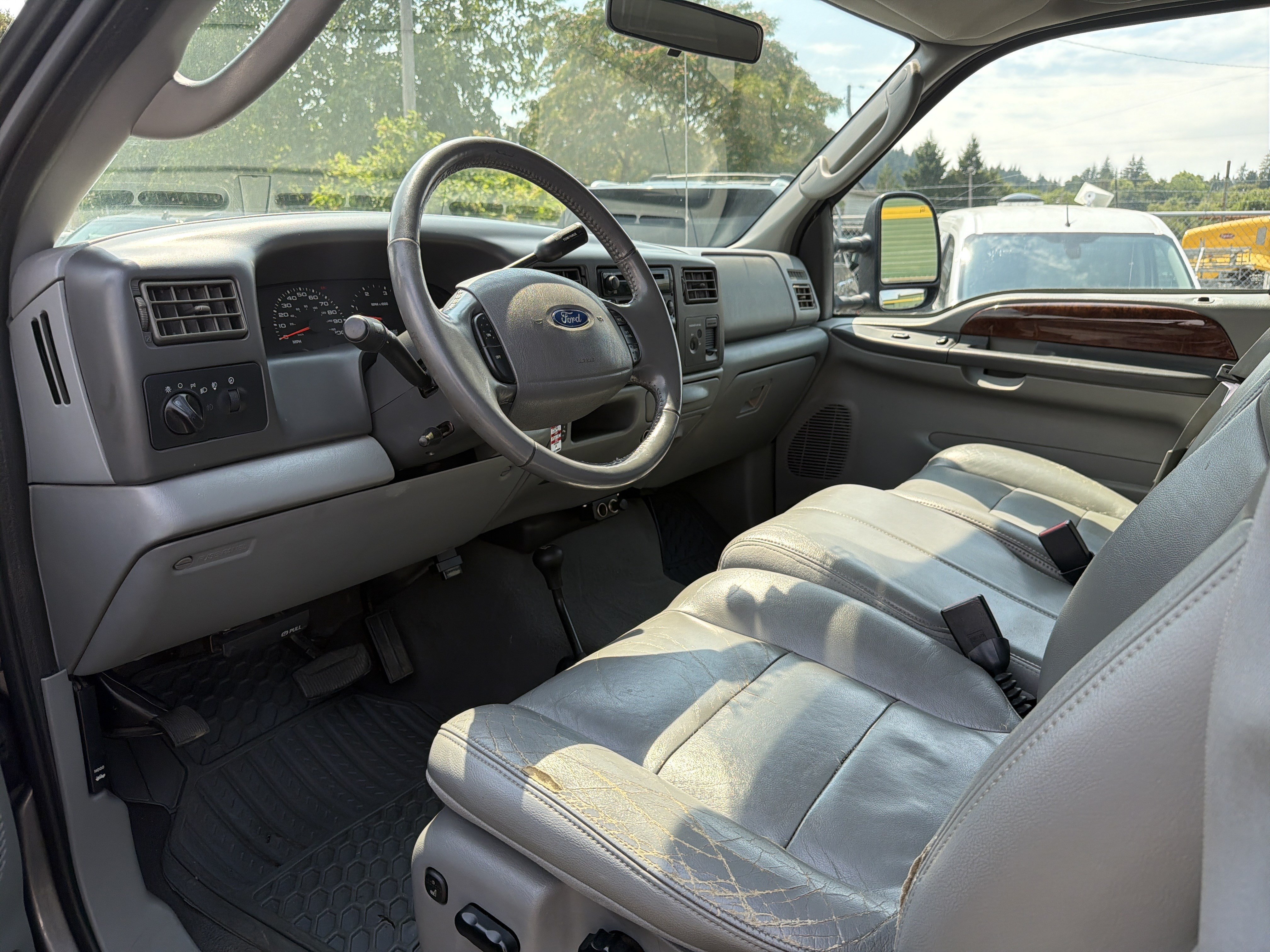 Used 2004 Ford F250 4x4 SuperCab Super Duty image 8