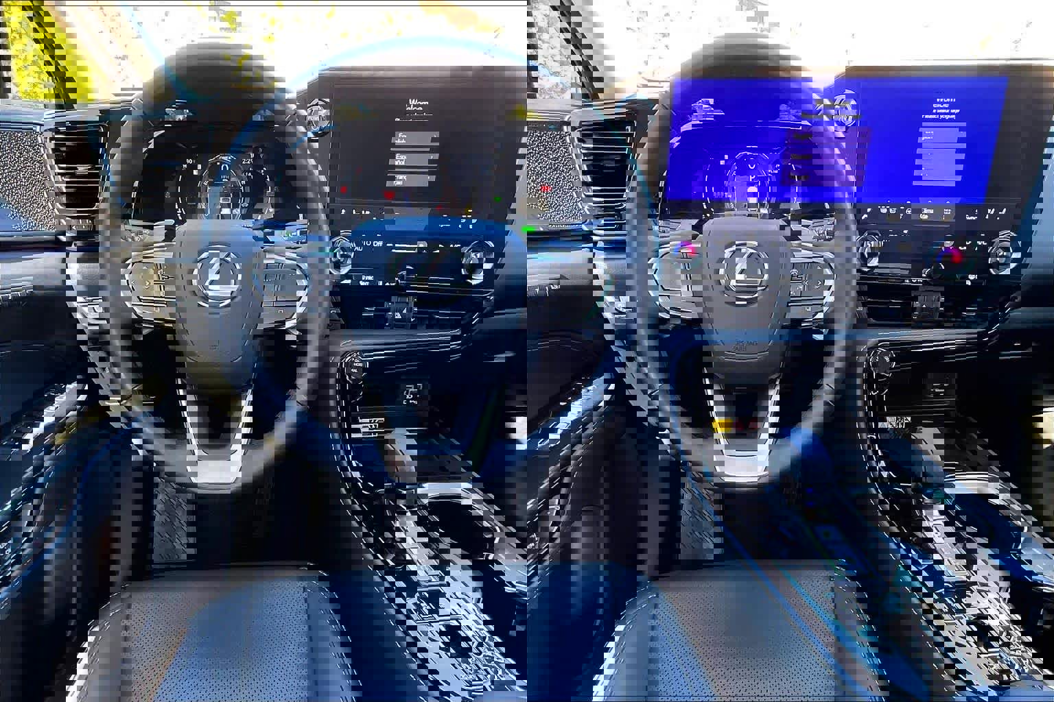 Used 2024 Lexus NX 350h Luxury w/ Vision Package image 5