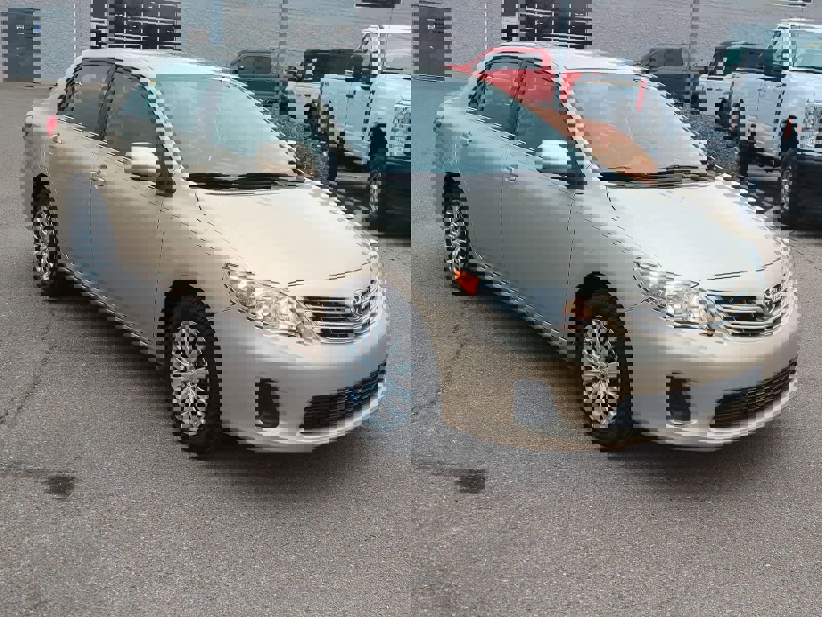 Used 2013 Toyota Corolla LE image 2