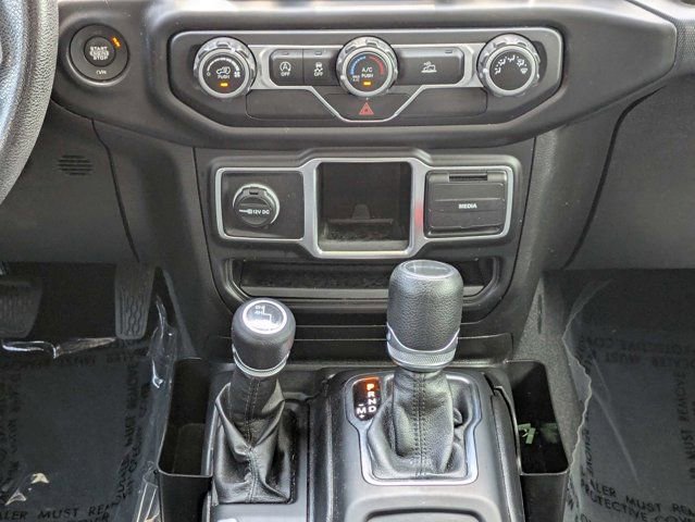 Used 2021 Jeep Gladiator Sport w/ Trailer Tow Package AWD/4WD image 19