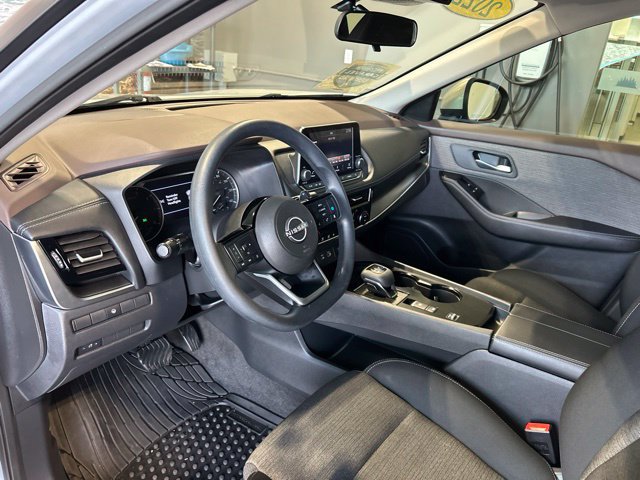 Used 2022 Nissan Rogue SV FWD image 46