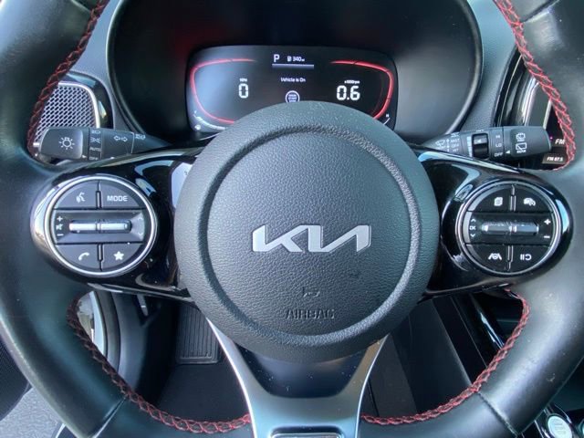Used 2023 Kia Soul GT-Line image 18