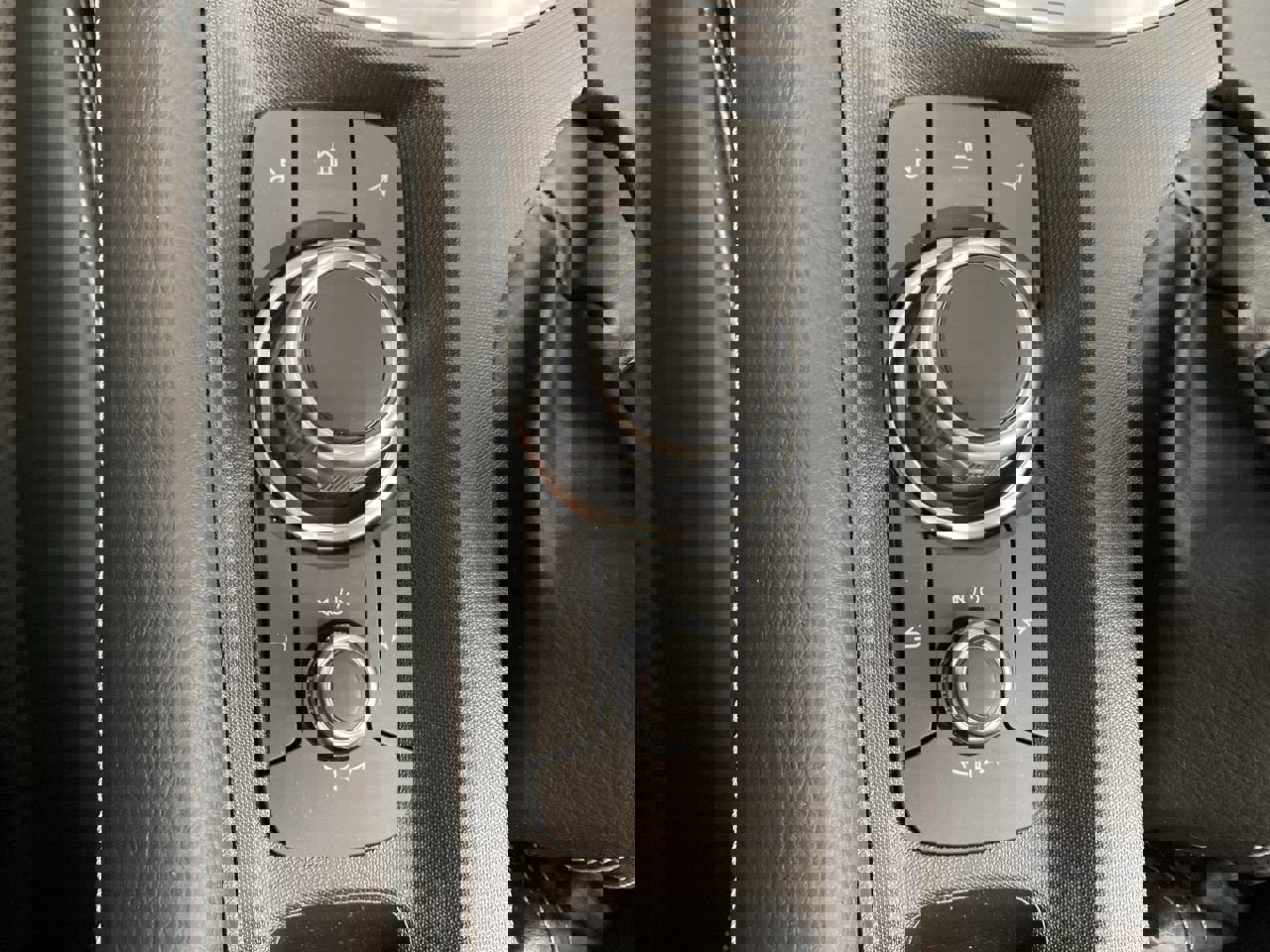 New 2025 MAZDA MX-5 Miata RF Grand Touring w/ Weather Package image 14