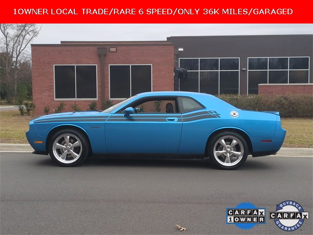 Used 2010 Dodge Challenger R/T image 13
