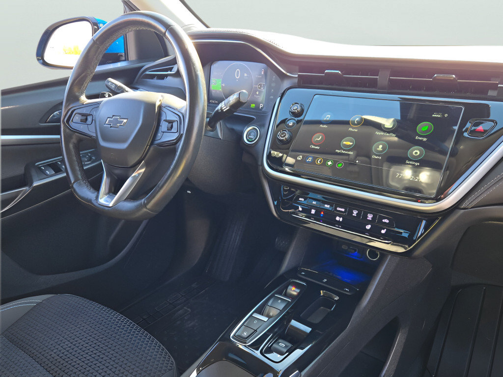 Certified 2023 Chevrolet Bolt EUV LT w/ Comfort Package FWD image 10