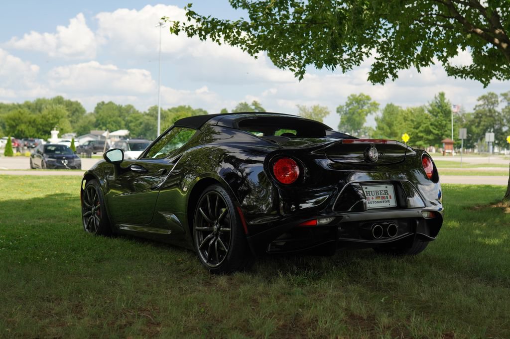 Used 2019 Alfa Romeo 4C Spider RWD image 7