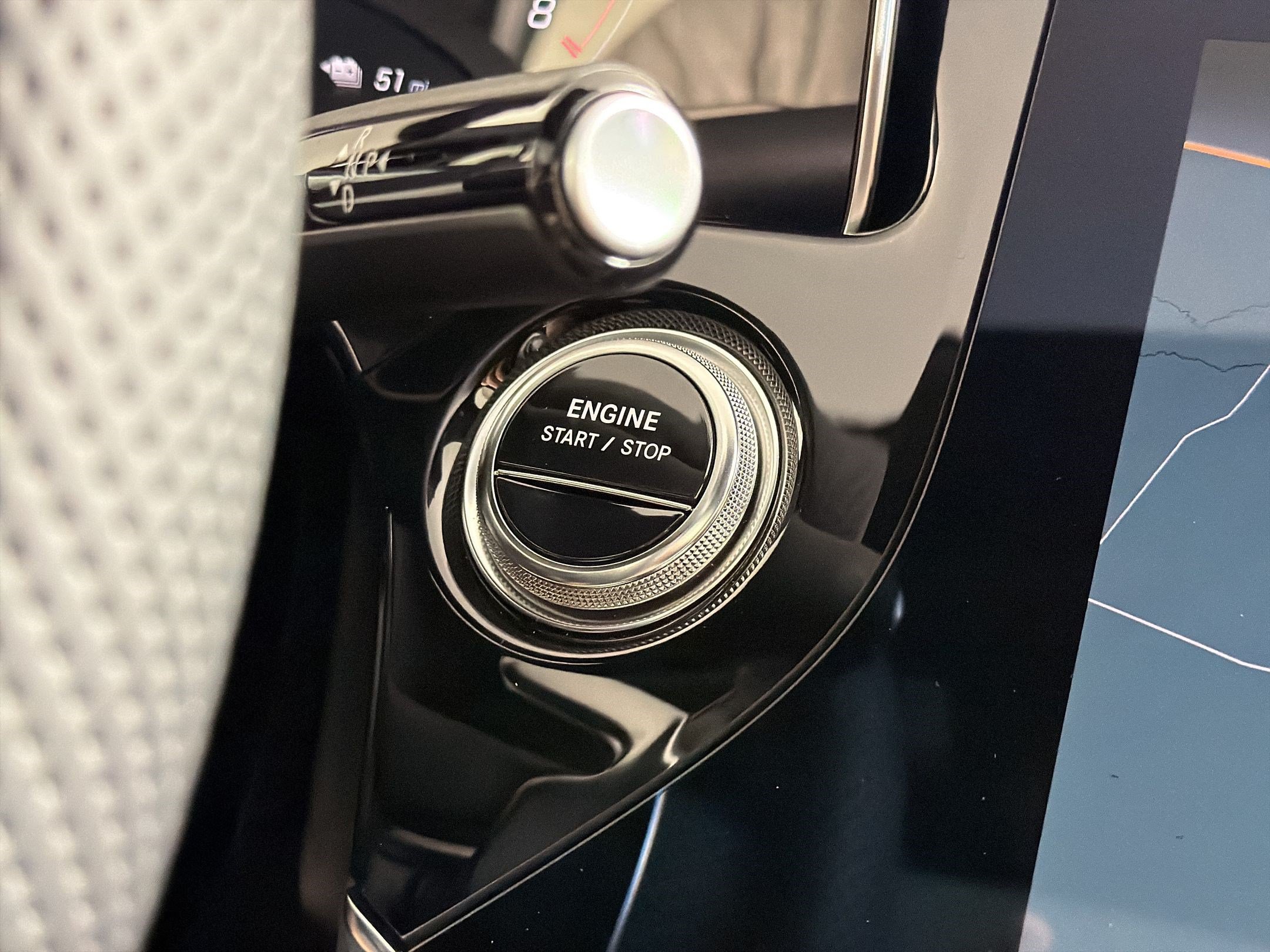 New 2026 Mercedes-Benz E 53 AMG e 4MATIC Sedan image 19