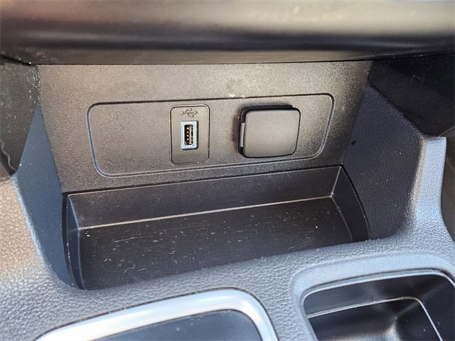 Used 2019 Ford Escape Titanium w/ U9j03 - Titanium Tow Package image 23