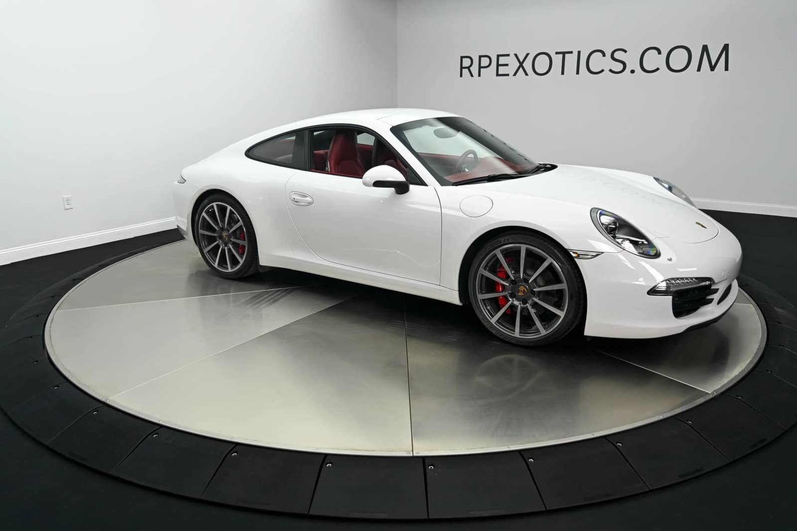 Used 2013 Porsche 911 Carrera S RWD image 9