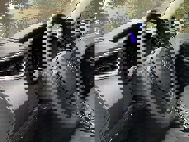 Used 2026 Toyota Corolla LE image 10