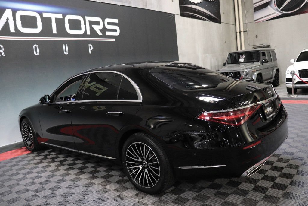 Used 2022 Mercedes-Benz S 580 4MATIC Sedan w/ Warmth & Comfort Package image 4