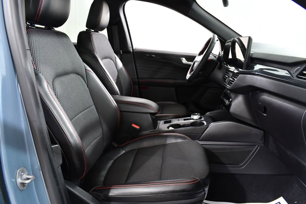 Used 2023 Ford Escape ST-Line Elite image 10