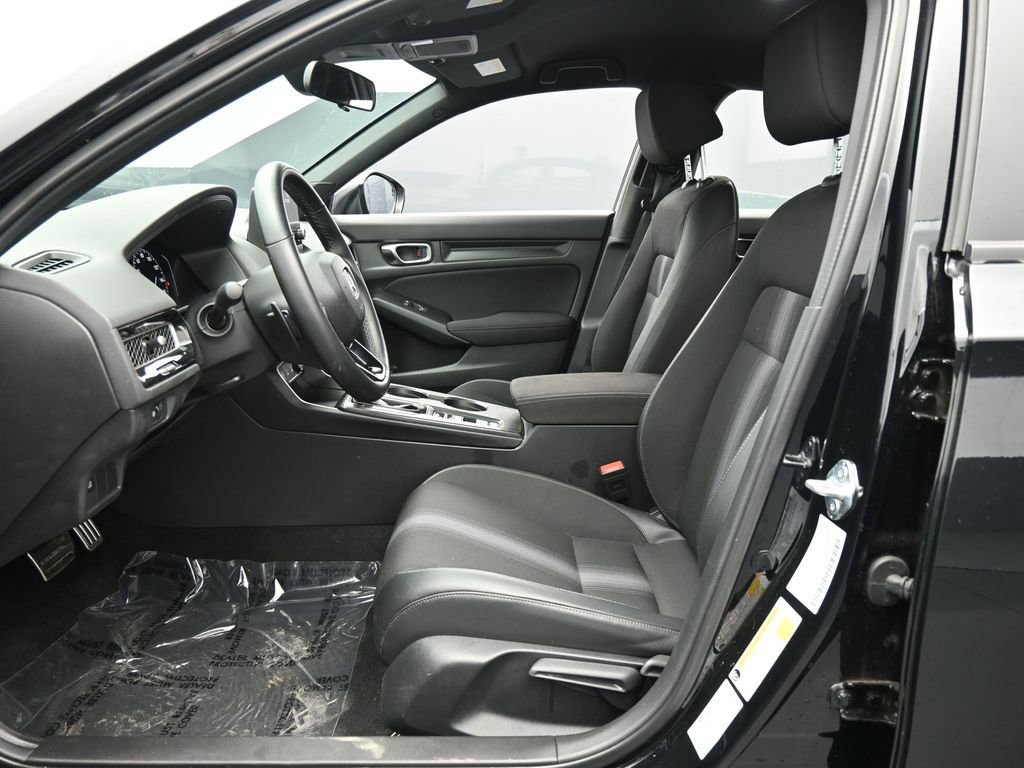 Certified 2025 Honda Civic Sport image 32