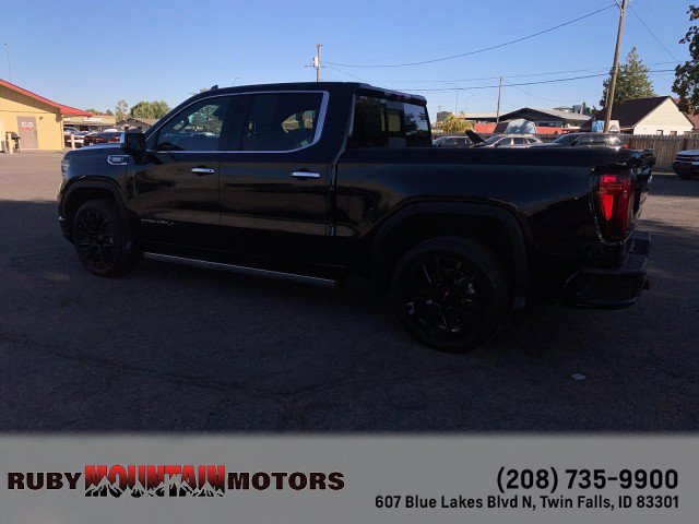 Used 2025 GMC Sierra 1500 Denali w/ Denali Reserve Package AWD/4WD image 5