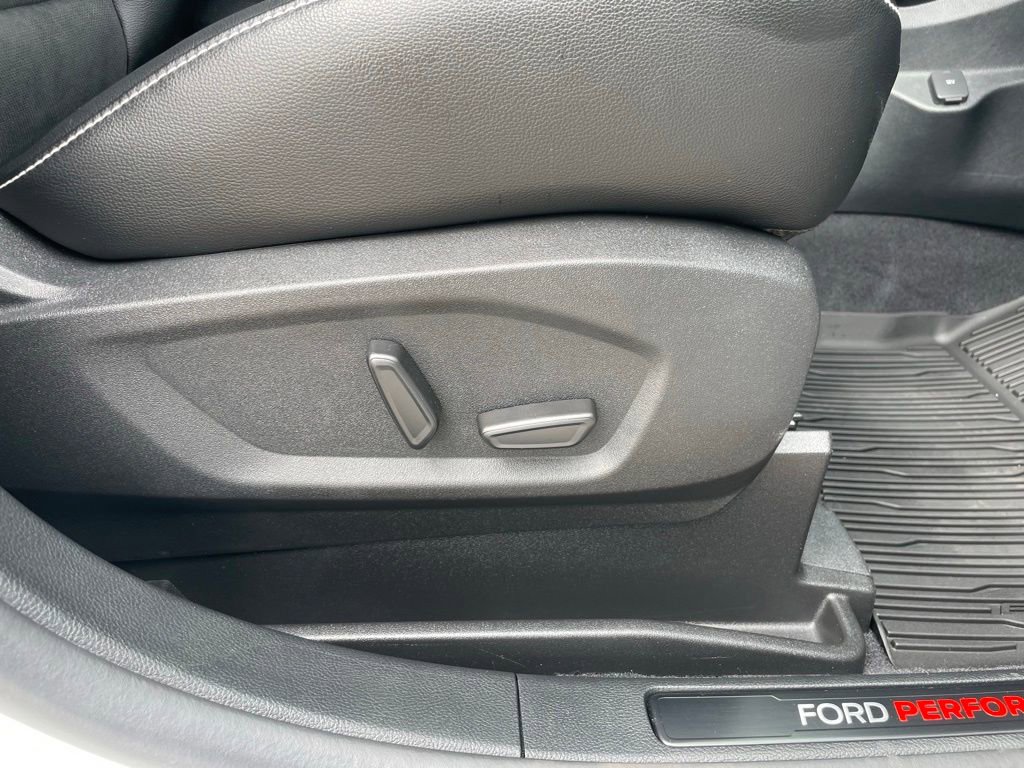 Used 2023 Ford Edge ST w/ Cargo Accessory Package AWD/4WD image 60