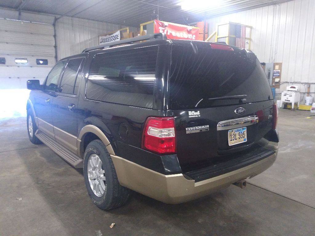 Used 2014 Ford Expedition EL XLT w/ Equipment Group 202A image 5