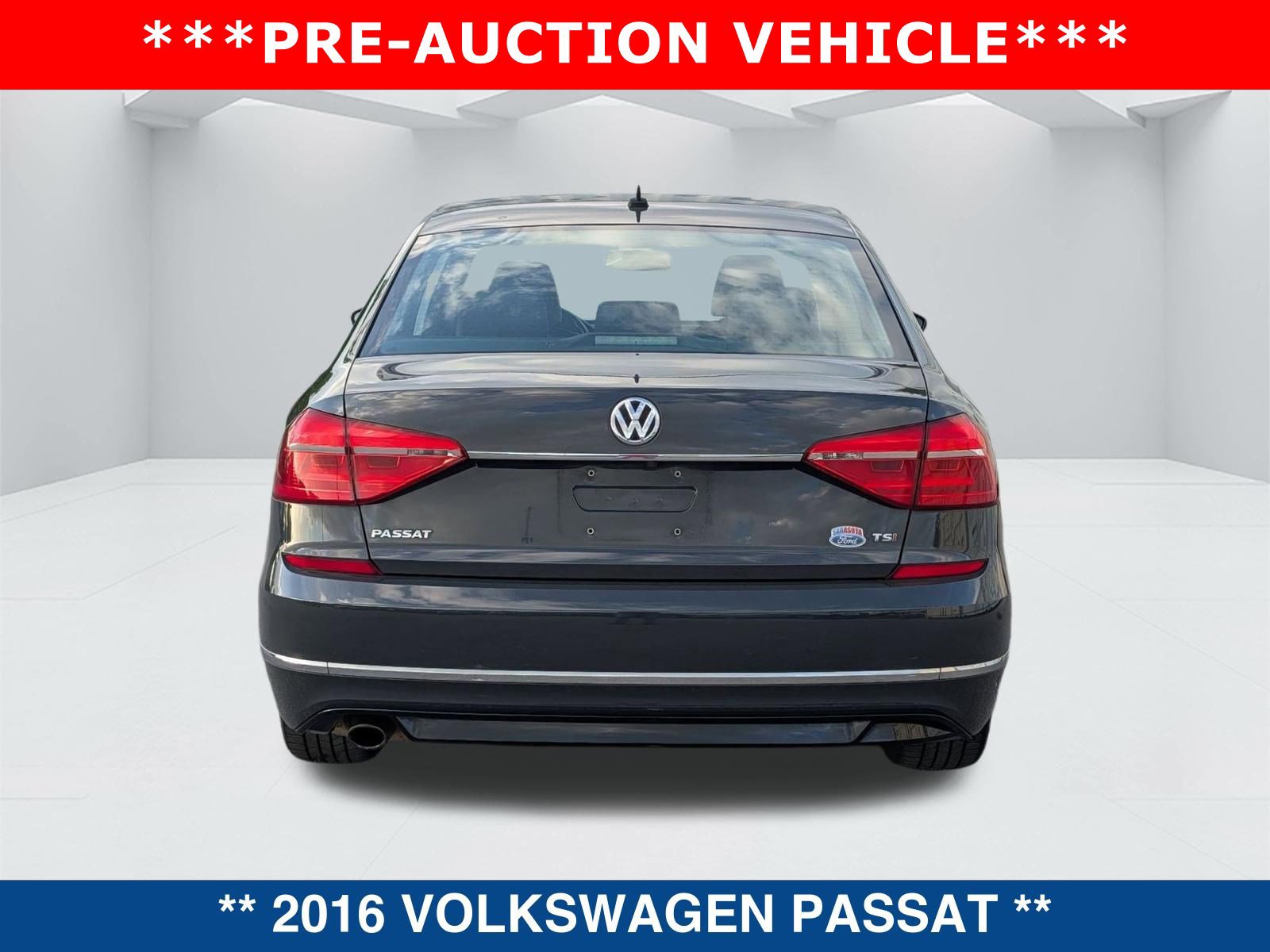 Used 2016 Volkswagen Passat 1.8T R-Line image 5