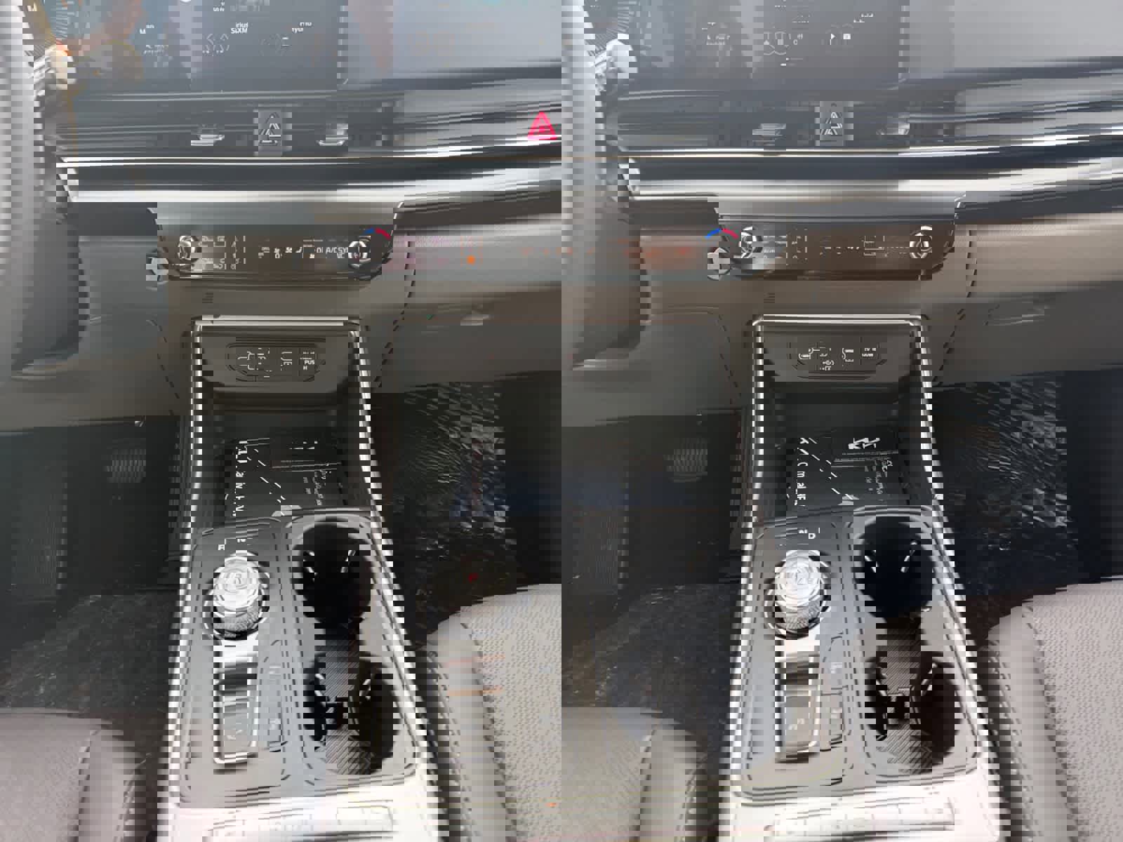 New 2026 Kia Carnival LXS image 11