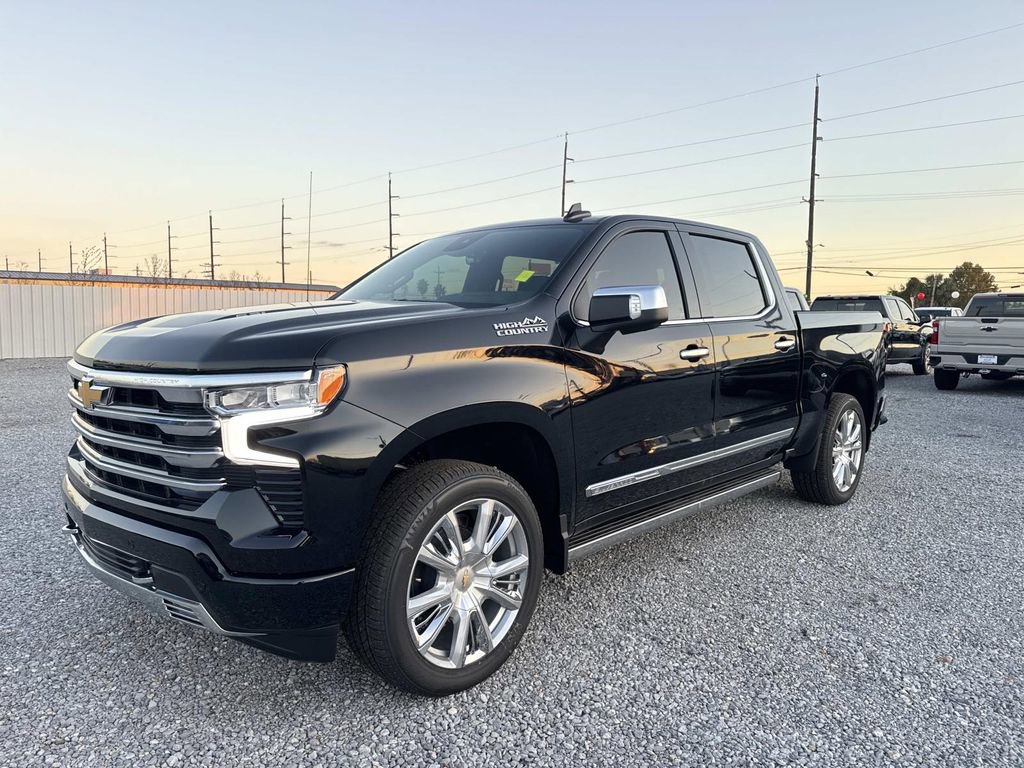New 2026 Chevrolet Silverado 1500 High Country video 3