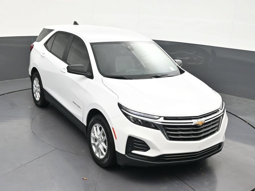 Used 2023 Chevrolet Equinox LS FWD image 27
