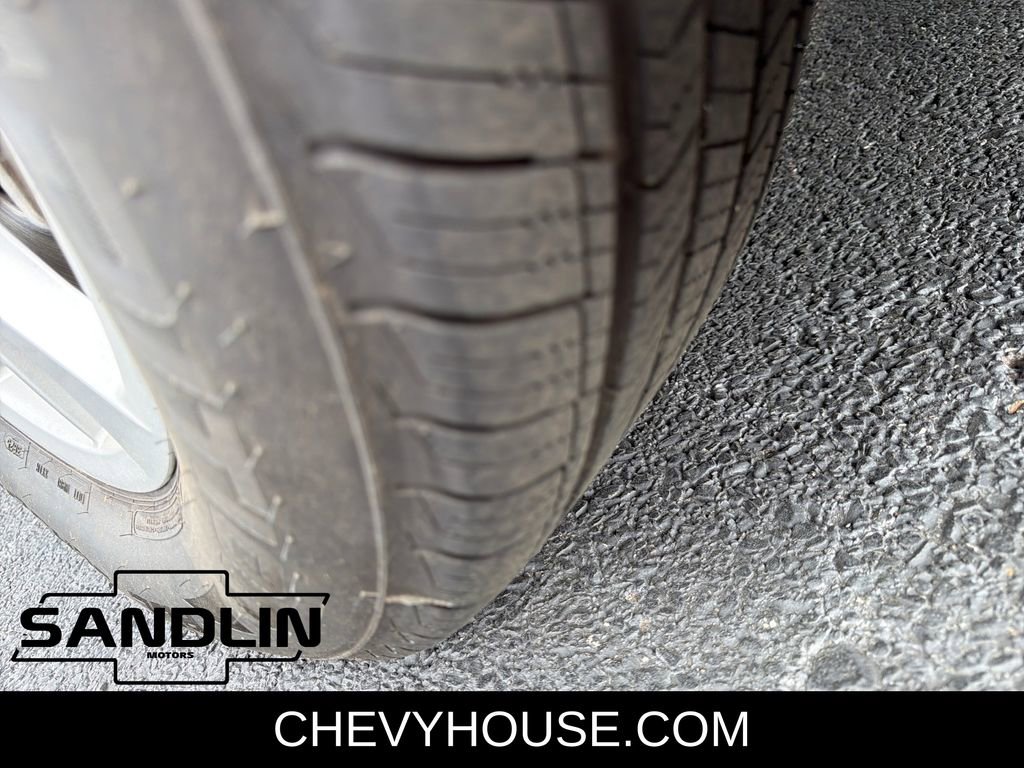 Used 2024 Kia Carnival LX image 35