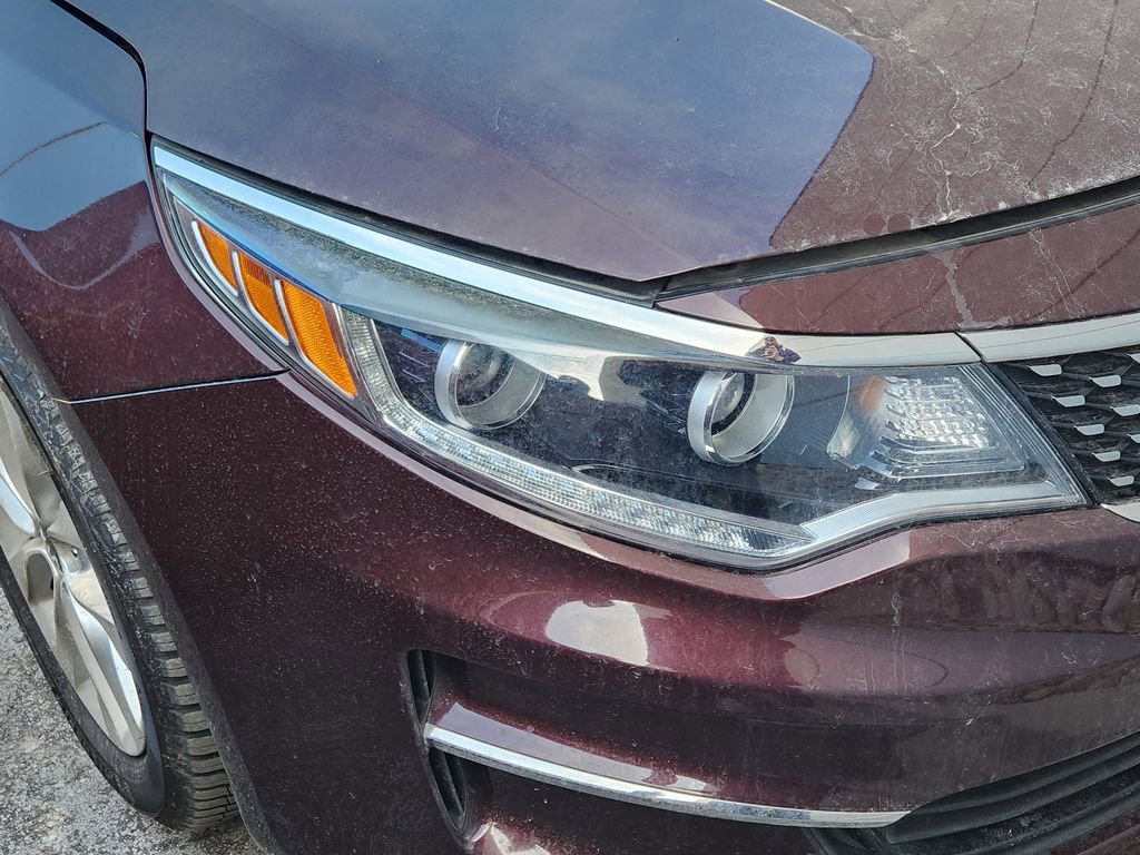 Used 2017 Kia Optima EX w/ Premium Package image 22