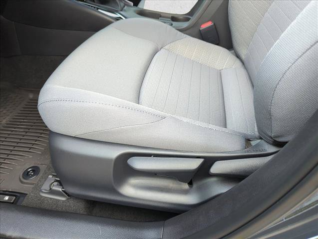New 2026 Toyota Corolla SE FWD image 4