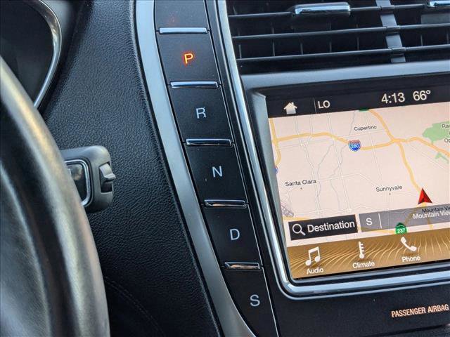 Used 2019 Lincoln Nautilus Select image 12