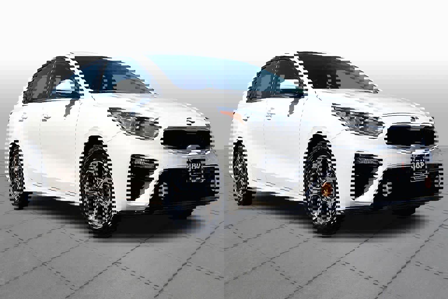 Used 2019 Kia Forte LXS image 2